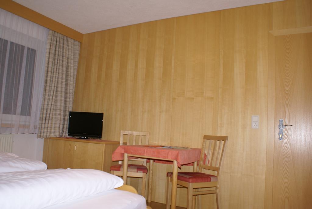 Gasthof Hirschen Wenns Oda fotoğraf