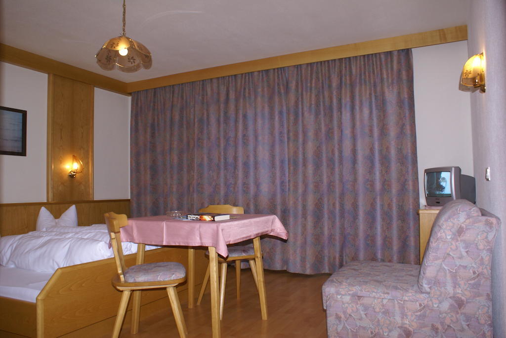 Gasthof Hirschen Wenns Oda fotoğraf
